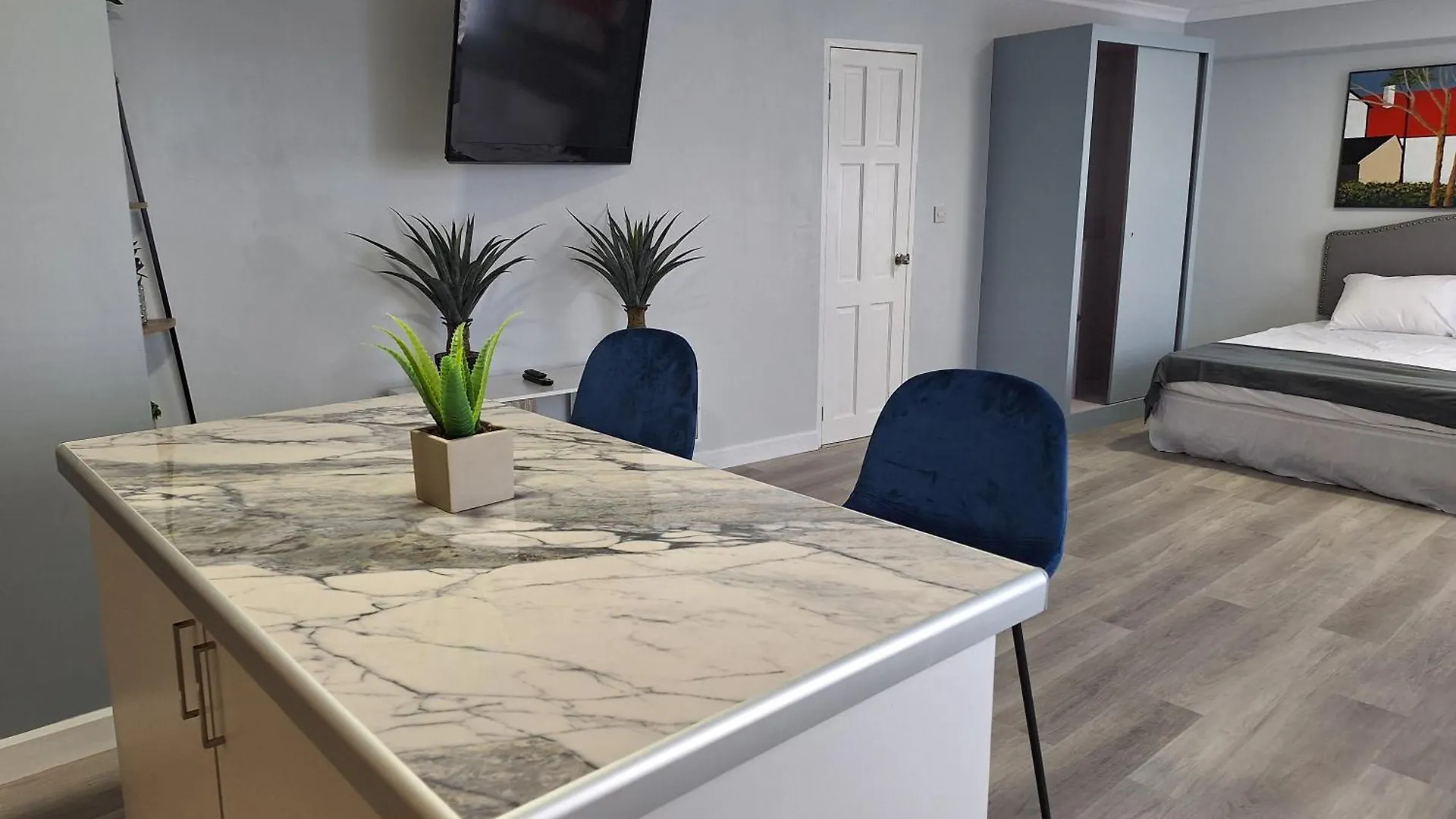 Norms Recently Renovated Apartment Bridgetown